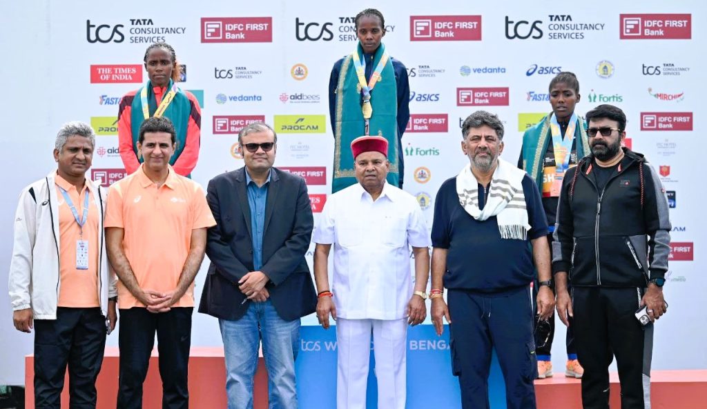 Abhishek Pal Breaks Record, Sanjivani Jadhav Defends Title at TCS World 10K Bengaluru

